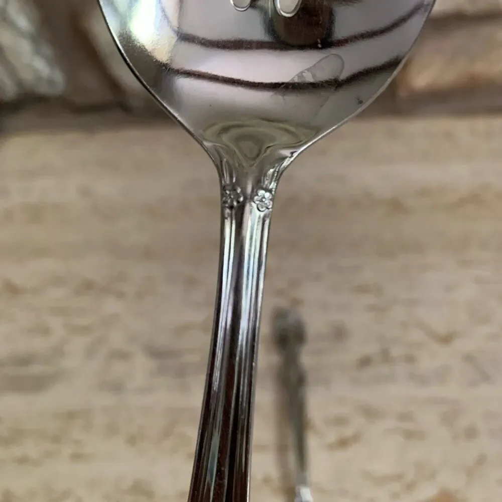 The Cellar Japan Serving fork and spoon